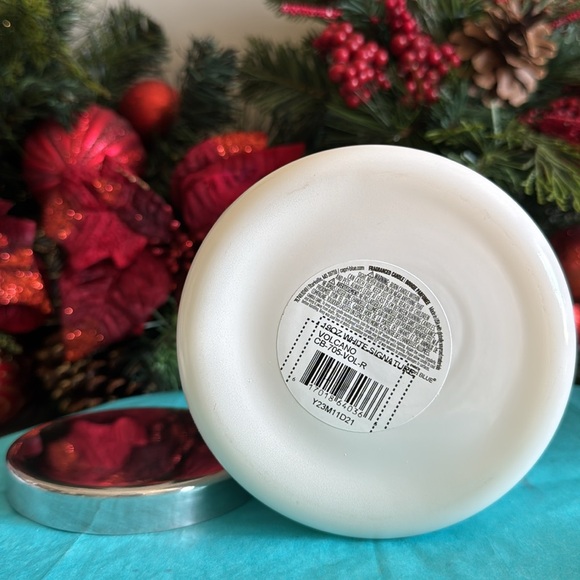 🔥Capri Blue Volcano Scented Candles - Luxury Glass Jar Candles 19oz - Picture 6 of 7